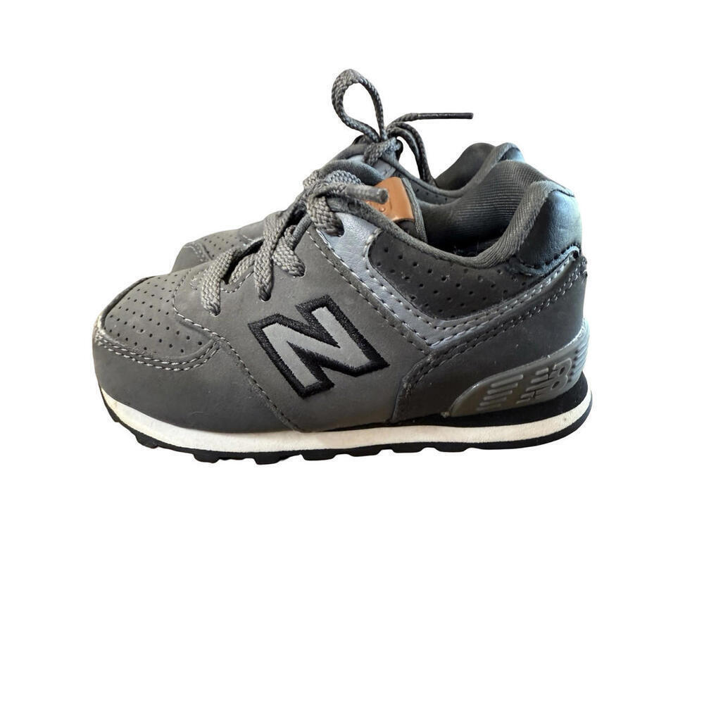 New Balance 574 Baby Shoes Size 5.5 Gray Suede Athletic Sneakers KL574YHI - Picture 2 of 6